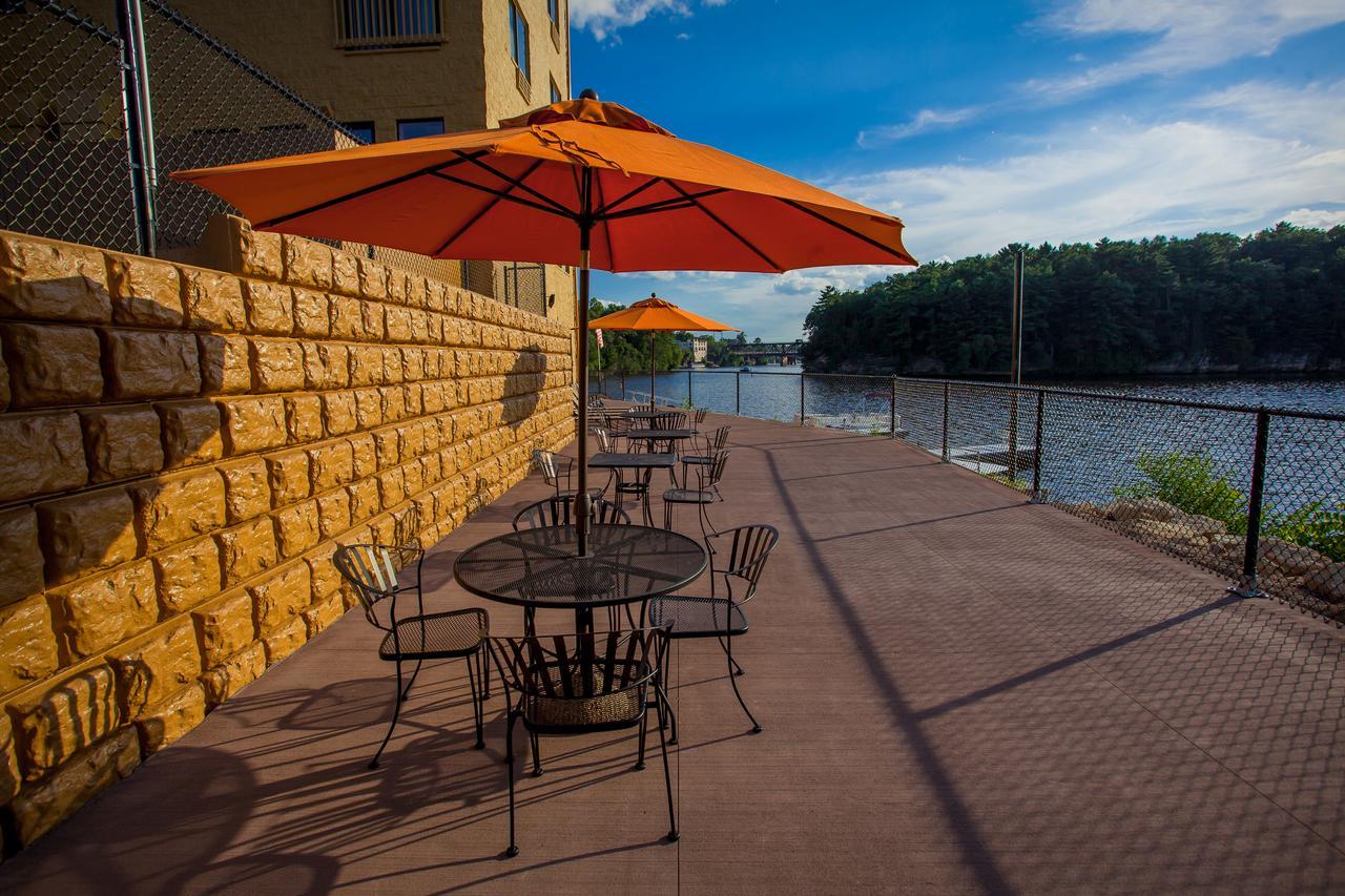 The Vue Boutique Hotel & Boathouse Wisconsin Dells Exterior foto